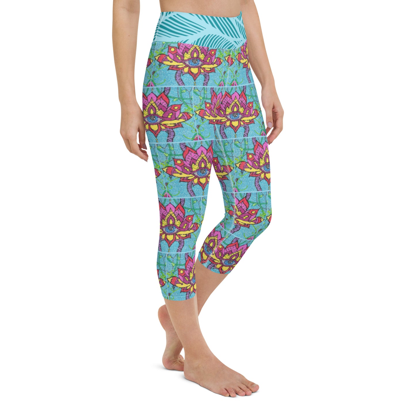 Mandala Maze Yoga Capri Leggings